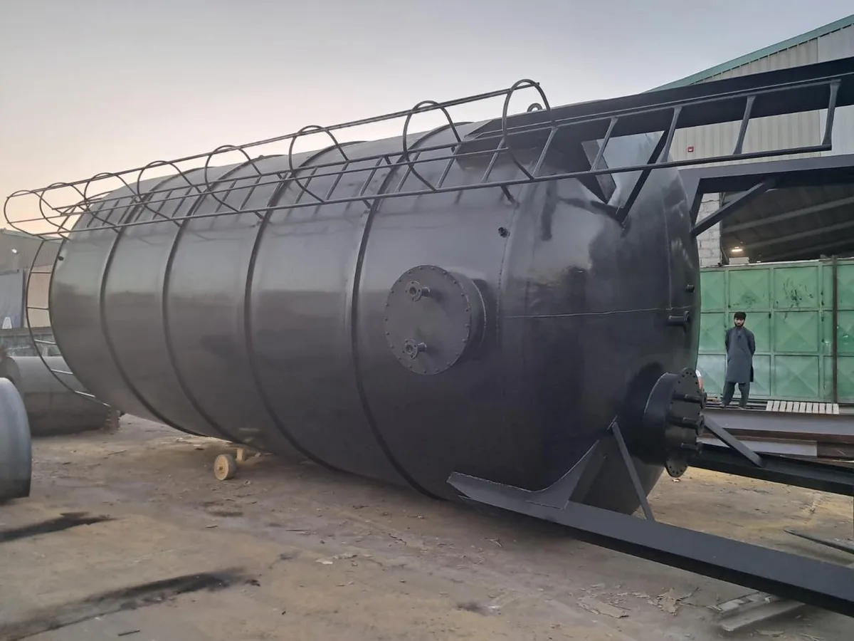 Tanker fabrication and transport
