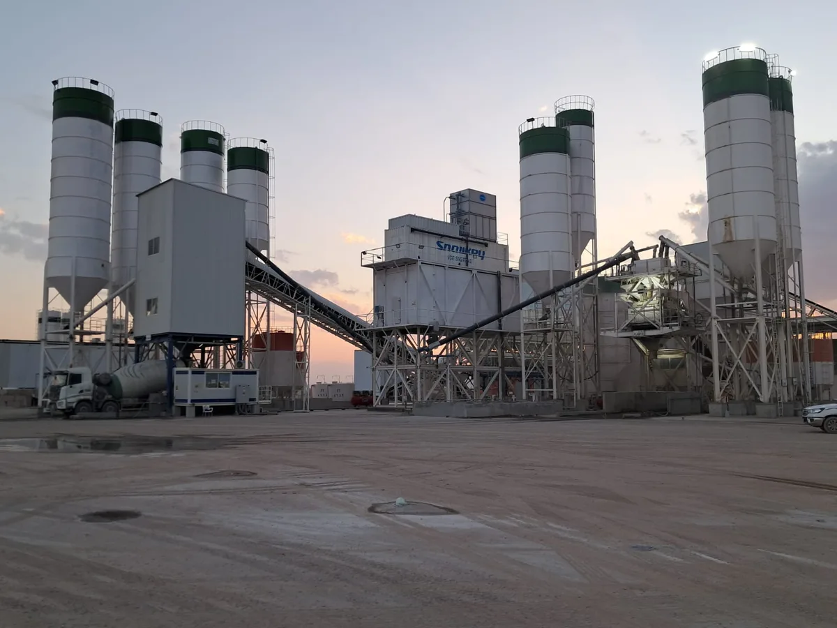 Tanker fabrication and transport