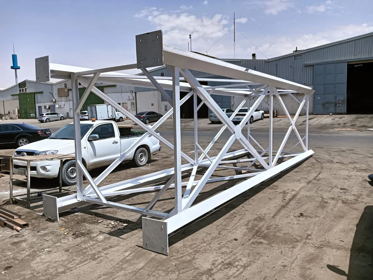 Tanker fabrication and transport