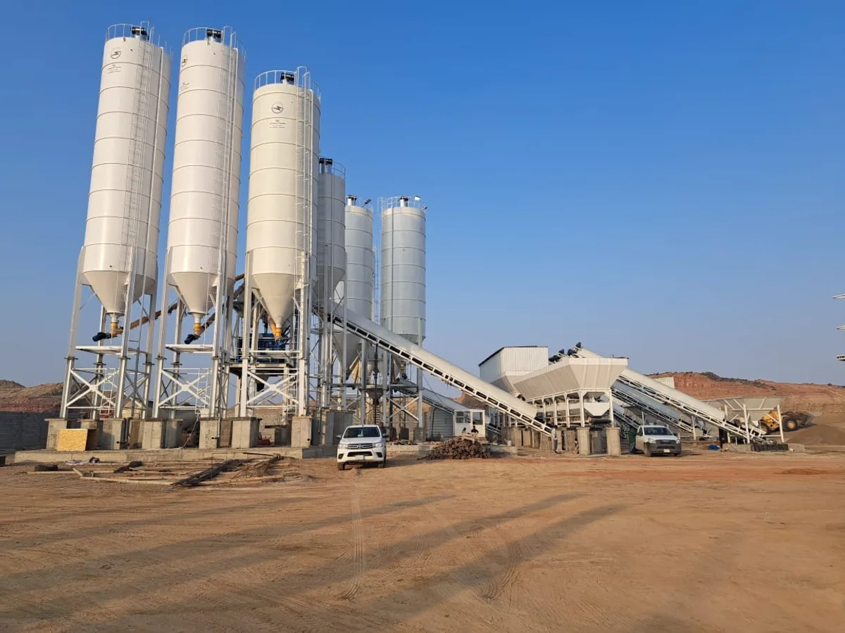 Tanker fabrication and transport